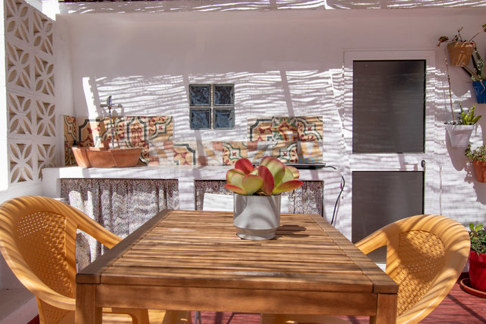 Image No.8-2 Bed Townhouse for sale