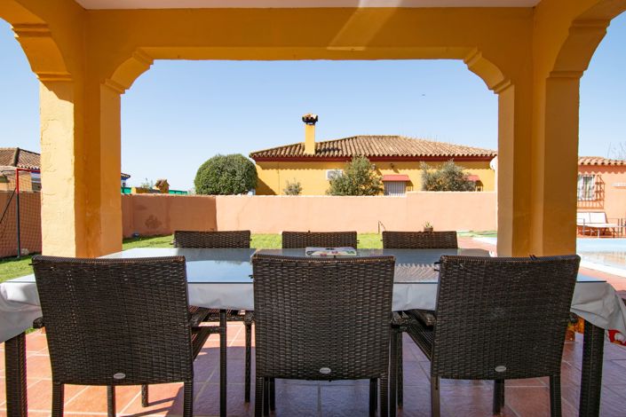 Image No.16-4 Bed House for sale