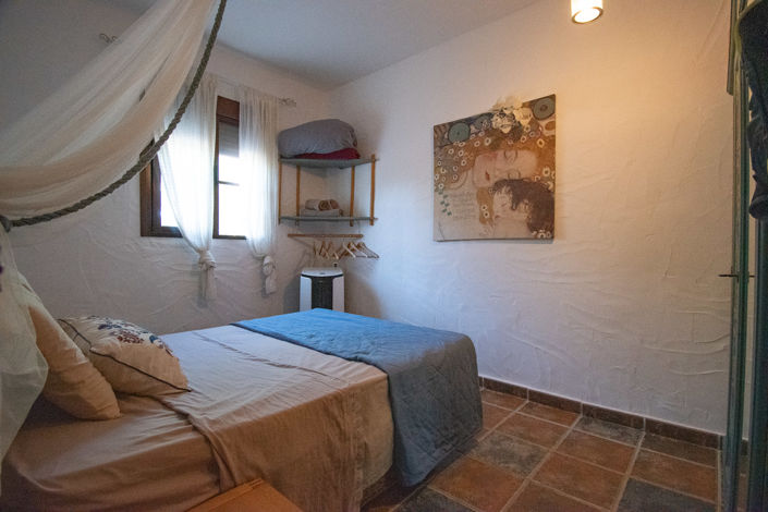 Image No.31-4 Bed House for sale