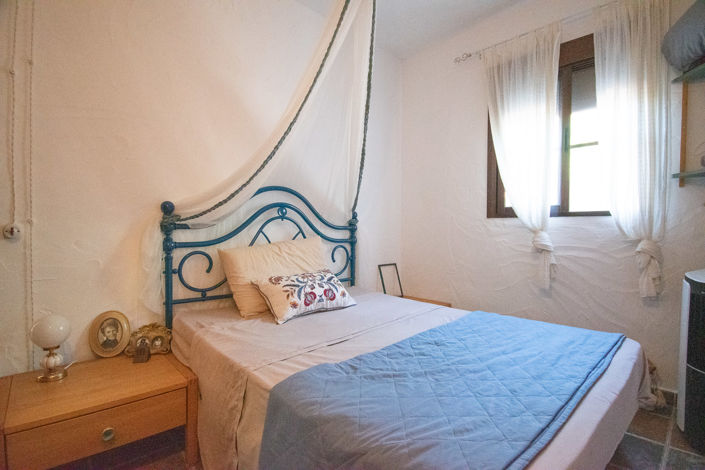 Image No.33-4 Bed House for sale