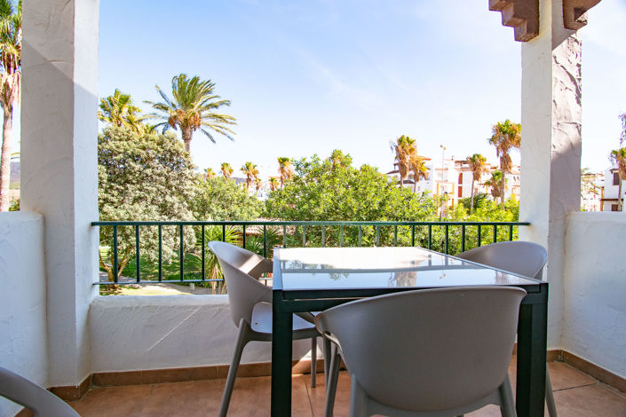 Image No.12-2 Bed Apartment for sale