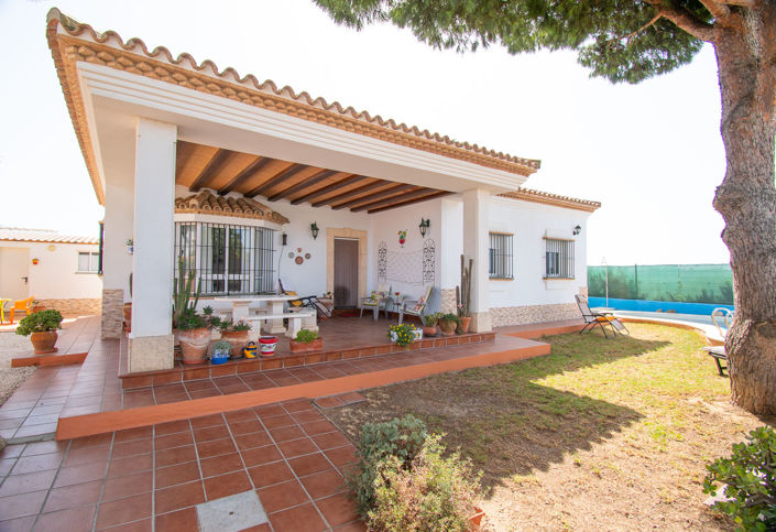 Image No.3-3 Bed Villa for sale
