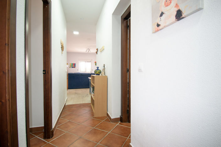 Image No.18-3 Bed Villa for sale