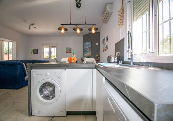 Image No.17-3 Bed Villa for sale