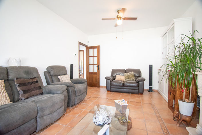 Image No.14-3 Bed Villa for sale