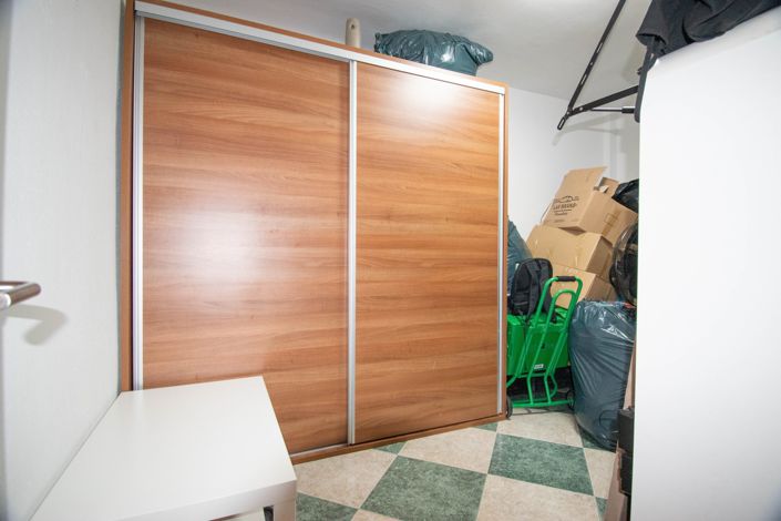 Image No.9-3 Bed Apartment for sale