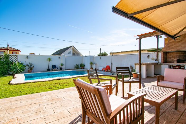 Image No.42-4 Bed Villa for sale