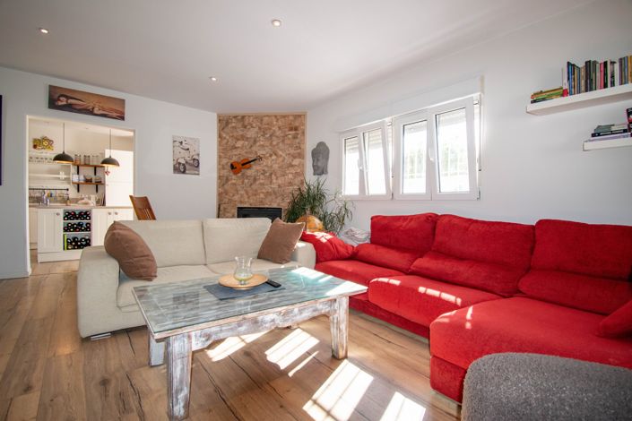 Image No.9-4 Bed Villa for sale