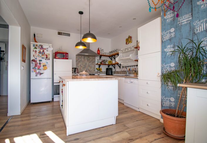 Image No.15-4 Bed Villa for sale