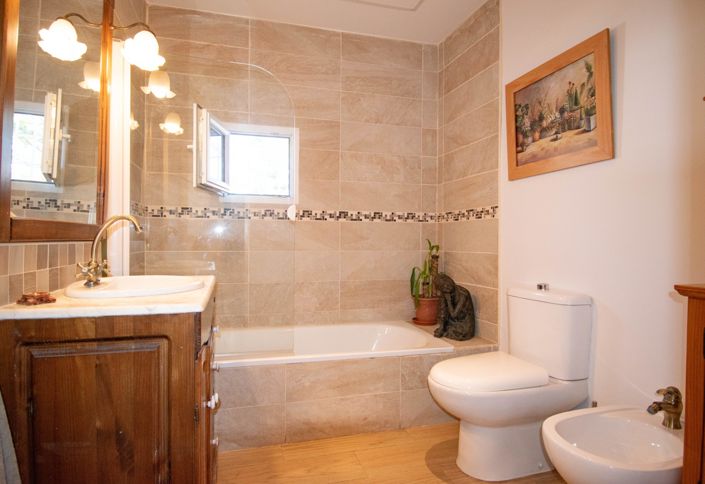 Image No.20-4 Bed Villa for sale