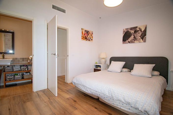 Image No.21-4 Bed Villa for sale