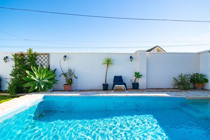 Image No.40-4 Bed Villa for sale