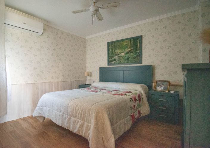 Image No.15-3 Bed House for sale