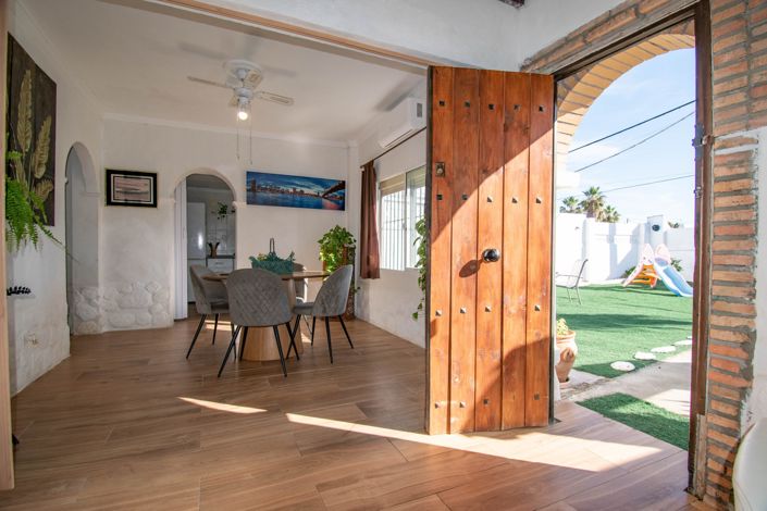 Image No.5-3 Bed House for sale