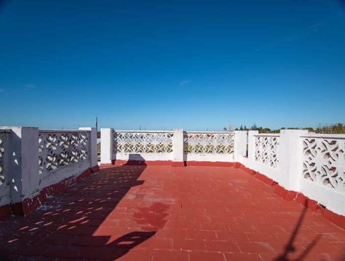 Image No.21-3 Bed House for sale