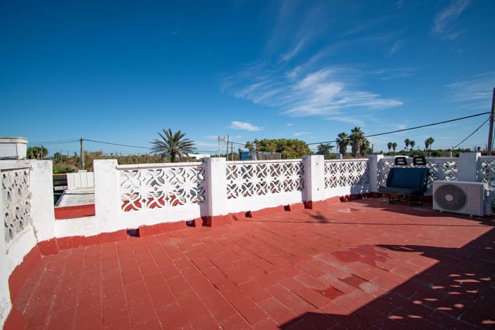 Image No.22-3 Bed House for sale