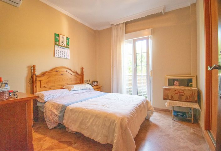 Image No.12-Villa de 3 chambres à vendre à Cadix