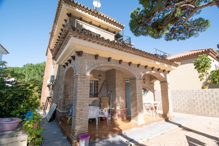 Image No.2-Villa de 3 chambres à vendre à Cadix