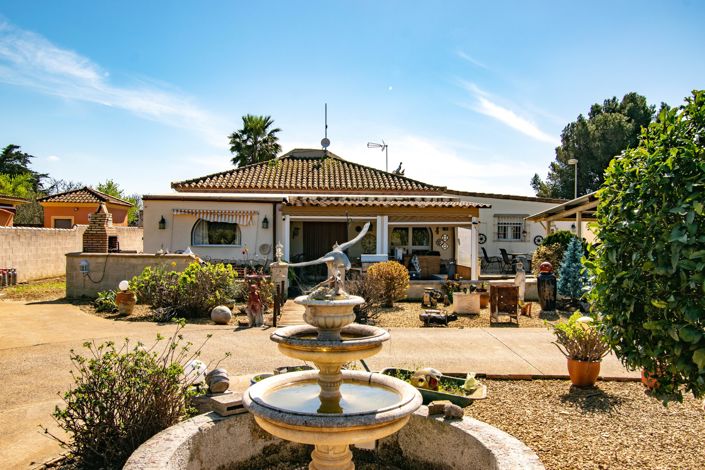 Image No.2-Villa de 5 chambres à vendre à Cadix