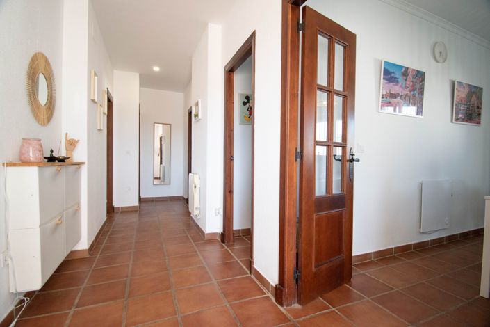 Image No.25-3 Bed Villa for sale