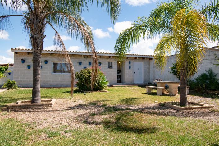 Image No.13-3 Bed Villa for sale