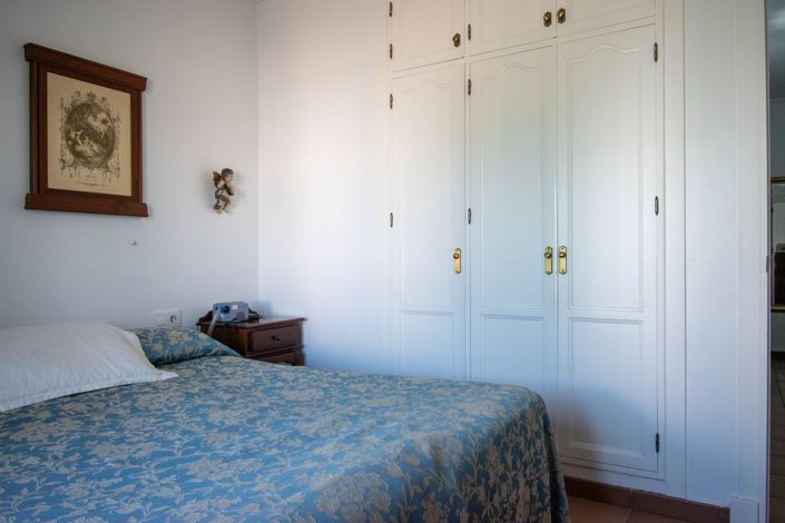 Image No.18-3 Bed Villa for sale