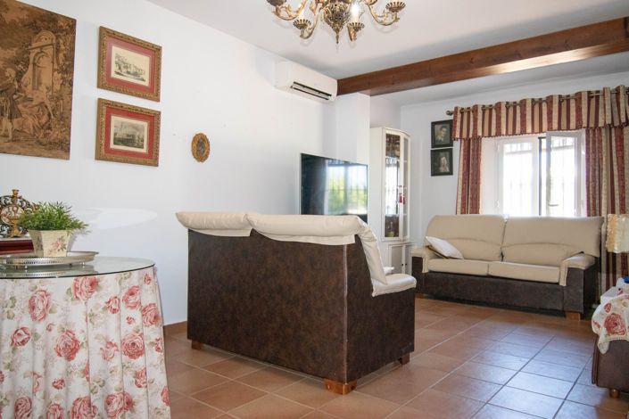Image No.27-3 Bed Villa for sale