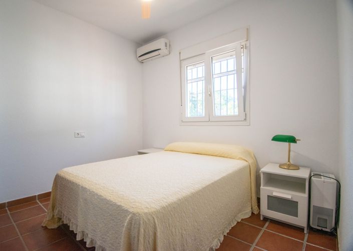 Image No.28-3 Bed Villa for sale
