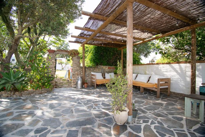 Image No.18-4 Bed House for sale