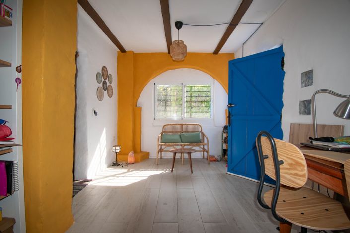 Image No.25-4 Bed House for sale