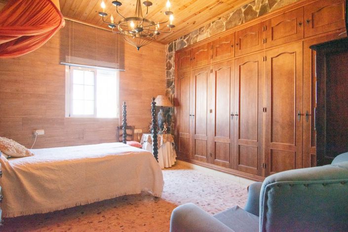 Image No.19-3 Bed Villa for sale