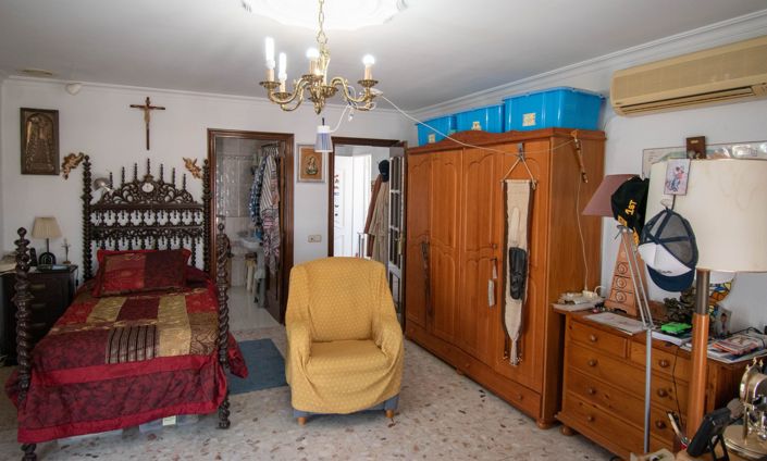Image No.26-3 Bed Villa for sale