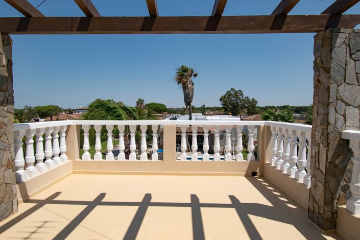 Image No.27-3 Bed Villa for sale