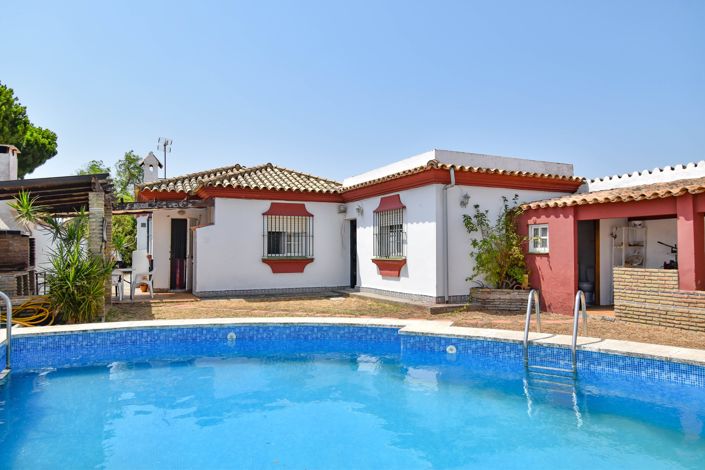 Image No.10-3 Bed Villa for sale