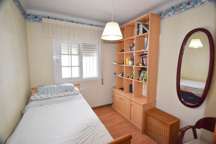 Image No.18-3 Bed Villa for sale