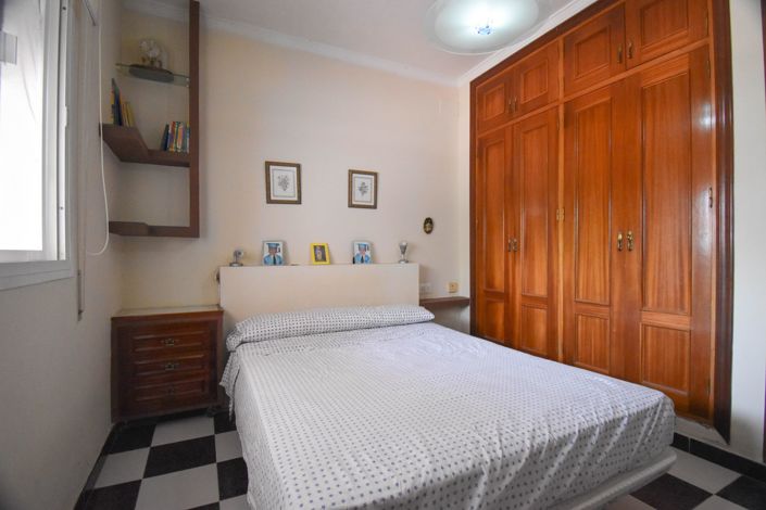 Image No.21-3 Bed Villa for sale