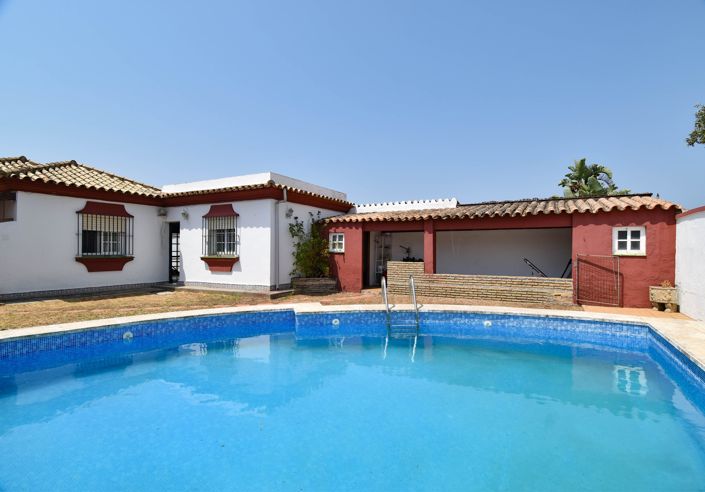 Image No.5-3 Bed Villa for sale