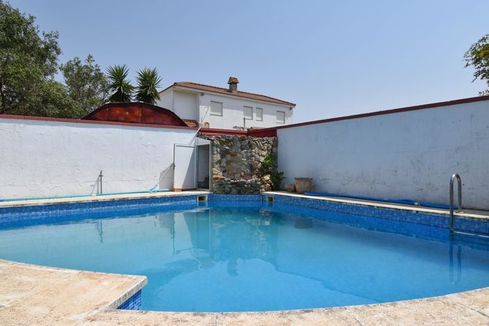 Image No.7-3 Bed Villa for sale