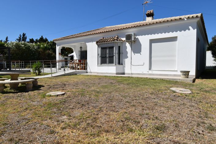 Image No.13-4 Bed Villa for sale