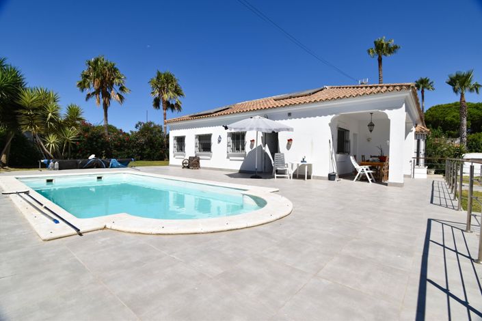 Image No.15-4 Bed Villa for sale