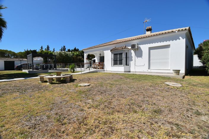 Image No.9-4 Bed Villa for sale