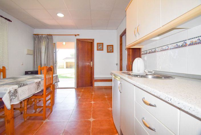 Image No.10-7 Bed House for sale