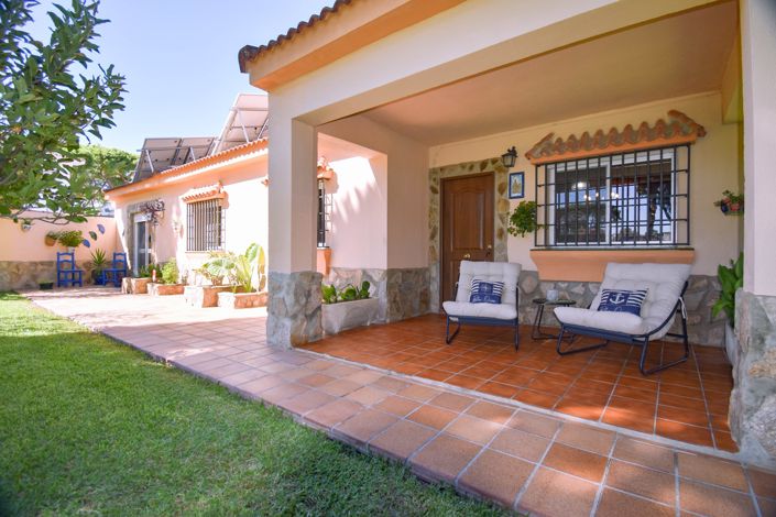 Image No.22-7 Bed House for sale