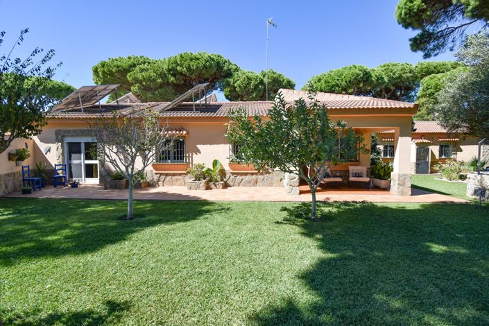 Image No.23-7 Bed House for sale