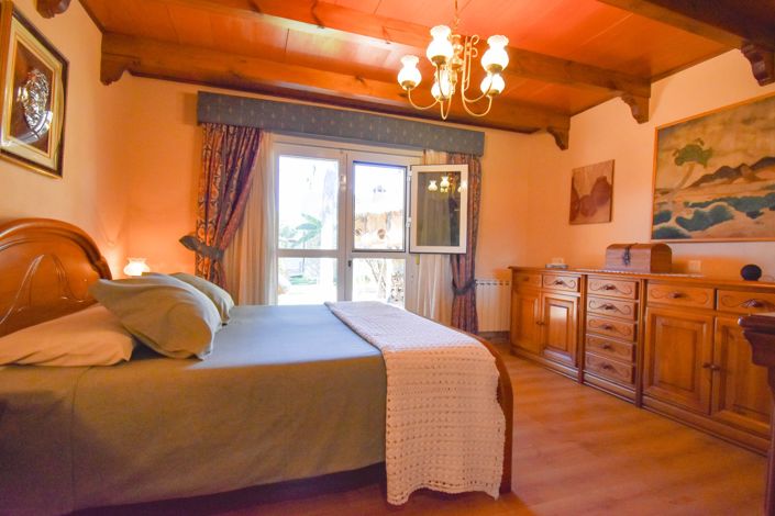 Image No.39-7 Bed House for sale