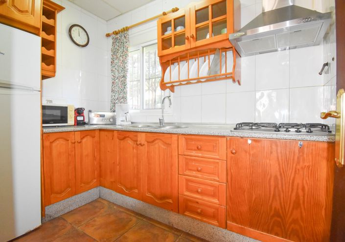 Image No.56-7 Bed House for sale