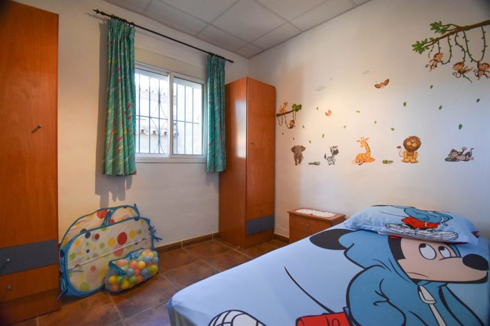 Image No.58-7 Bed House for sale
