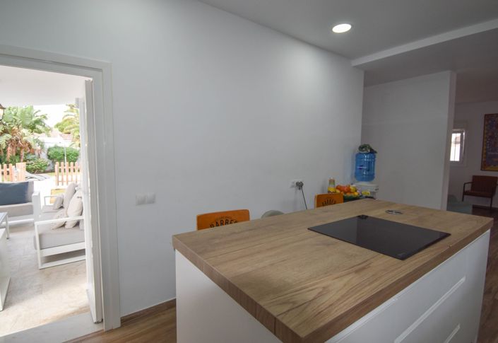 Image No.20-3 Bed Villa for sale