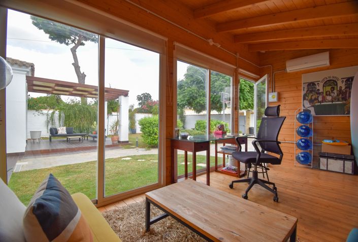Image No.33-3 Bed Villa for sale