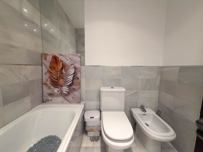 Image No.16-3 Bed Apartment for sale